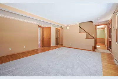 53 Robin Road, Westborough, MA 01581 - Photo 5