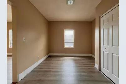 25 Oakland Ave #3R, Everett, MA 02149 - Photo 11