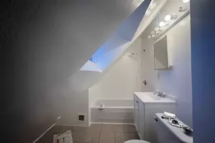 291 Alewife Brook Pkwy, Somerville, MA 02144 - Photo 11