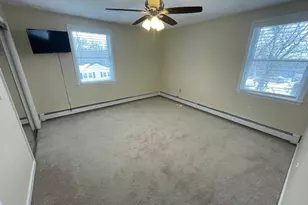 4 Indiana Ave, Woburn, MA 01801 - Photo 15