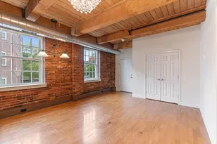 25 Cedar St, Amesbury, MA 01913 - Photo 9