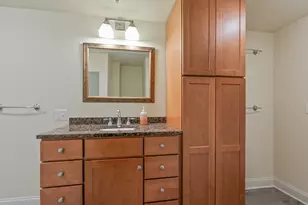 25 Cedar St, Amesbury, MA 01913 - Photo 15