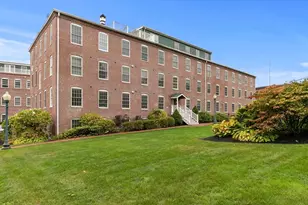 25 Cedar St, Amesbury, MA 01913 - Photo 31