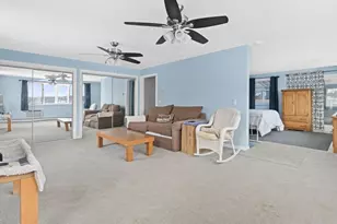 1082 Hancock St, Fall River, MA 02721 - Photo 27