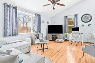 1082 Hancock St, Fall River, MA 02721 - Photo 11