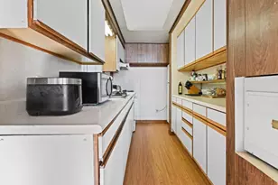 1082 Hancock St, Fall River, MA 02721 - Photo 33