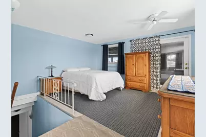 1082 Hancock St, Fall River, MA 02721 - Photo 29