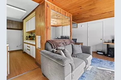 1082 Hancock St, Fall River, MA 02721 - Photo 35