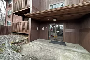 340 Sunderland Rd, Worcester, MA 01604 - Photo 13