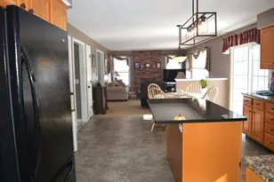 76 Cardinal Ln, Westfield, MA 01085 - Photo 9