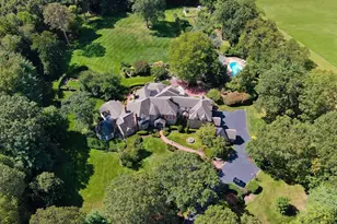 12 Wyndemere Dr, Southborough, MA 01772 - Photo 9