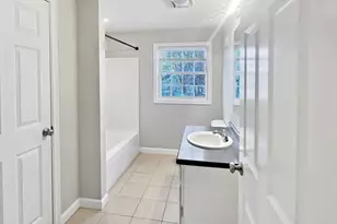 18 Ferry St, Lawrence, MA 01841 - Photo 15