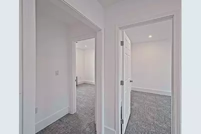 49 Lowell St, Peabody, MA 01960 - Photo 15