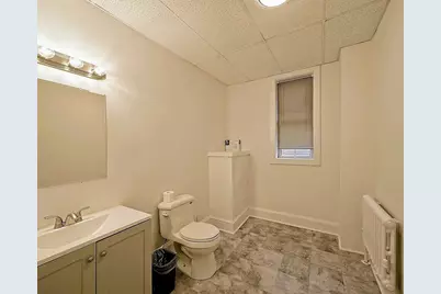 49 Lowell St, Peabody, MA 01960 - Photo 5