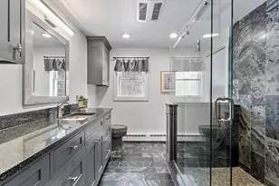 437 Johnny Appleseed Ln, Leominster, MA 01453 - Photo 17