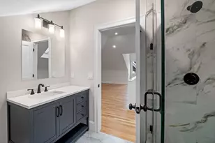 8 Cushing St, Salem, MA 01970 - Photo 31