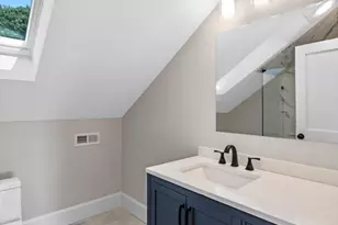 8 Cushing St, Salem, MA 01970 - Photo 33