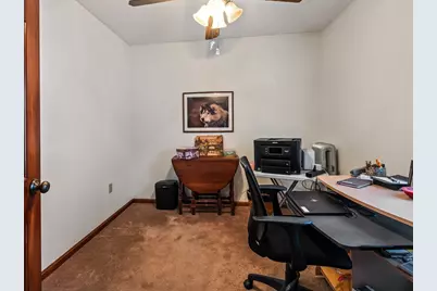 212 Washington Street, Leominster, MA 01453 - Photo 23