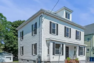 8 Cushing St, Salem, MA 01970 - Photo 3