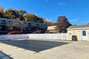 573 Broad St, Weymouth, MA 02189 - Photo 3