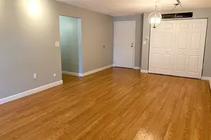 573 Broad St, Weymouth, MA 02189 - Photo 9