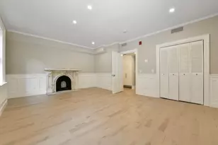 55 Clarendon St, Boston, MA 02116 - Photo 13