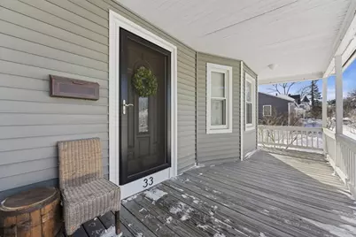 33 Washington St, Chicopee, MA 01020 - Photo 7