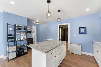 33 Washington St, Chicopee, MA 01020 - Photo 31