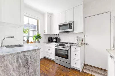 1490 Beacon St #4, Brookline, MA 02446 - Photo 7