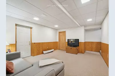 13 Makechnie Rd, Burlington, MA 01803 - Photo 27