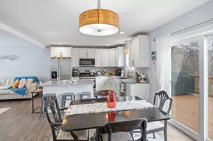 626 Sheridan St, Chicopee, MA 01020 - Photo 11