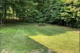 61 Fairmount St, Marlborough, MA 01752 - Photo 21