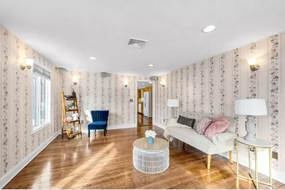 1086 North St Ext, Agawam, MA 01030 - Photo 11