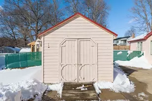 1086 North St Ext, Agawam, MA 01030 - Photo 3