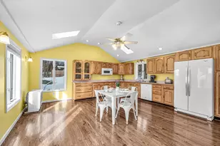 1086 North St Ext, Agawam, MA 01030 - Photo 5