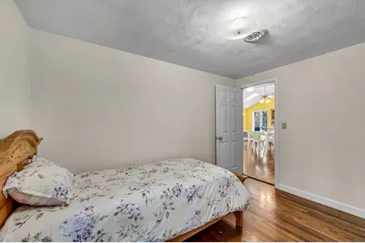 1086 North St Ext, Agawam, MA 01030 - Photo 19