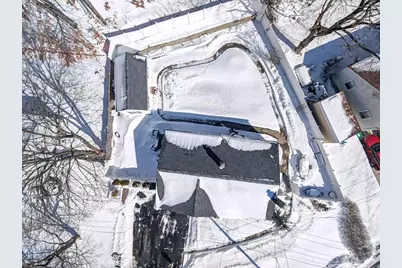 460 Irene St, Chicopee, MA 01020 - Photo 9