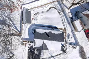 460 Irene St, Chicopee, MA 01020 - Photo 9