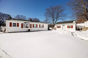 460 Irene St, Chicopee, MA 01020 - Photo 7