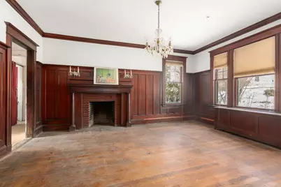 22 Windsor Rd., Brookline, MA 02445 - Photo 5