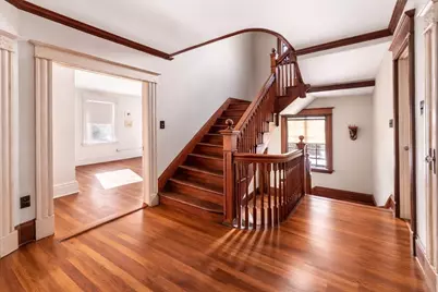 22 Windsor Rd., Brookline, MA 02445 - Photo 9