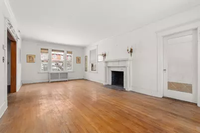 22 Windsor Rd., Brookline, MA 02445 - Photo 11