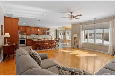 146 Elmwood Rd, Lunenburg, MA 01462 - Photo 19