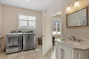 146 Elmwood Rd, Lunenburg, MA 01462 - Photo 27