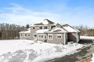 146 Elmwood Rd, Lunenburg, MA 01462 - Photo 9