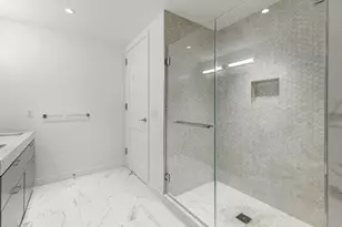 300 Pier 4 Blvd., Boston, MA 02210 - Photo 27