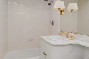 37 Beacon St, Boston, MA 02108 - Photo 9