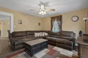 145 Hillman St, New Bedford, MA 02740 - Photo 9
