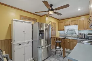 145 Hillman St, New Bedford, MA 02740 - Photo 3