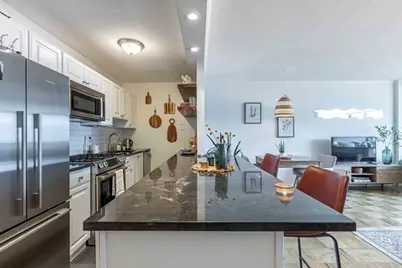 6 Whittier Place #14G, Boston, MA 02114 - Photo 5